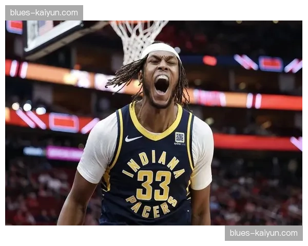 通讯：从发展联盟到轮换核心——尼克斯后卫迈尔斯·麦克布莱德的成长之路